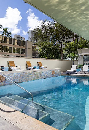 Ohia Waikiki Studio Suites